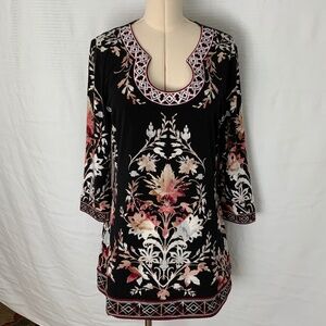 White House Black Market Floral Dress/Shirt Size Medium